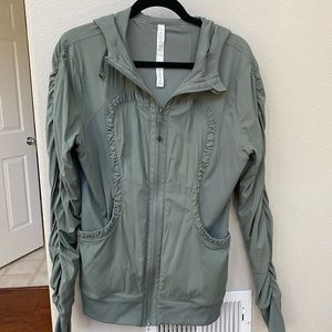 Lululemon size 12 Dance Studio jacket
